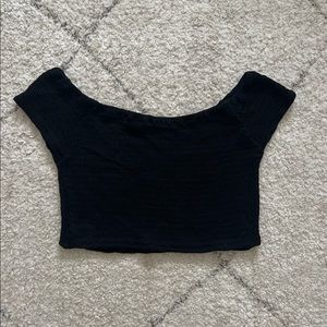 Black stretchy crop top